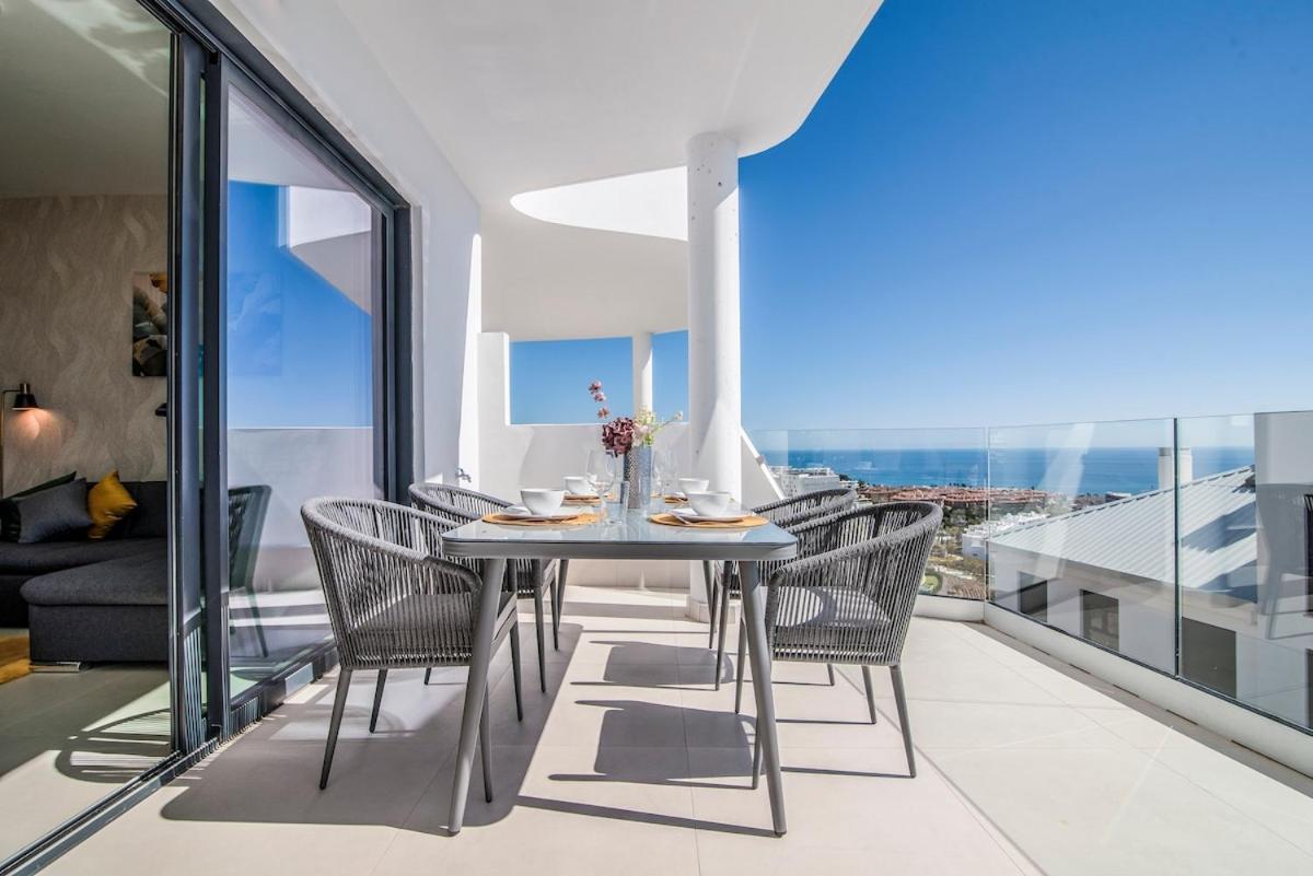 Higueron Emerald Luxury Exclusive Sea View Apartment